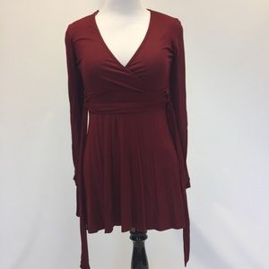 Boohoo red pretty looking dress long sleeves